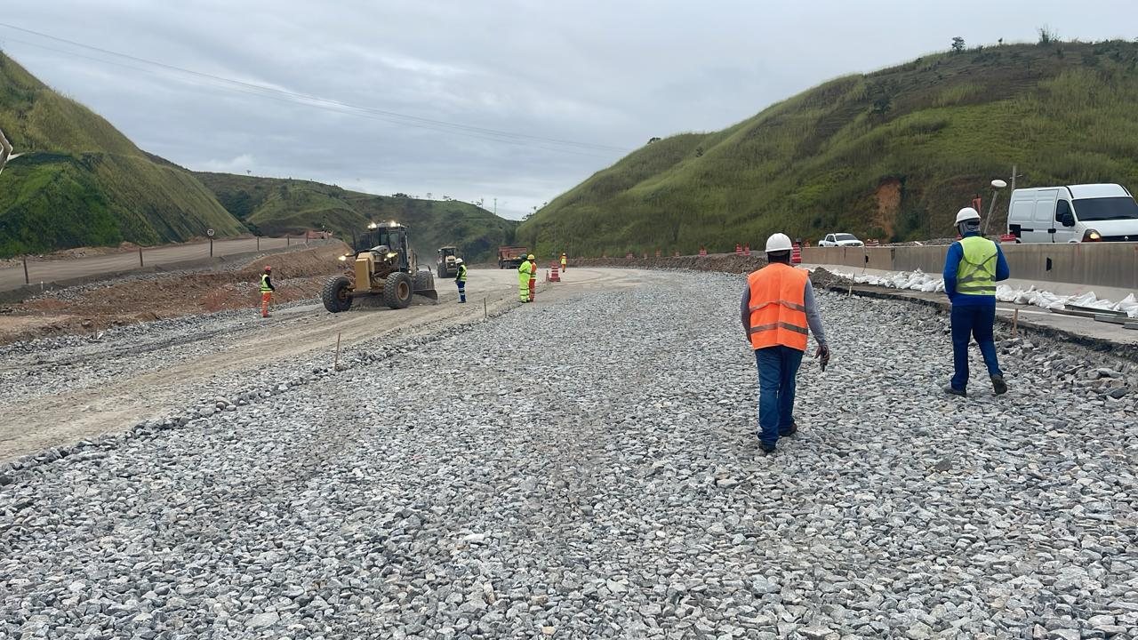 Acompanhamento técnico em obra rodoviária - Nathan Topografia