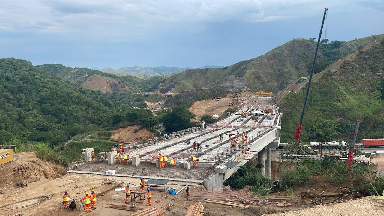 Medições em frente de terraplenagem - Nathan Topografia